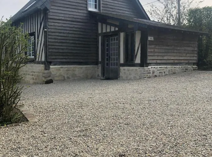 'les Matins Calmes ' * Cheffreville-Tonnencourt